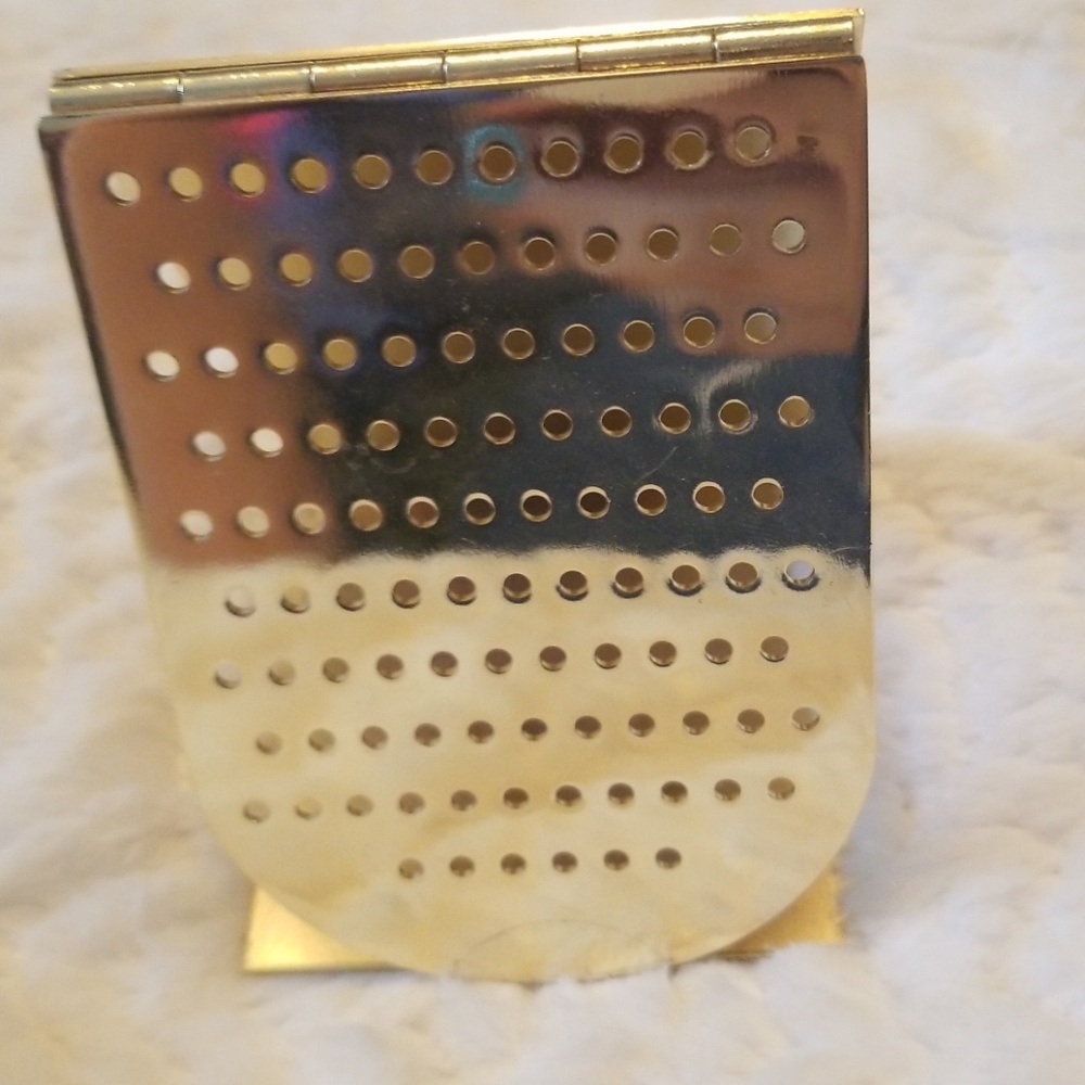 Earring Stand